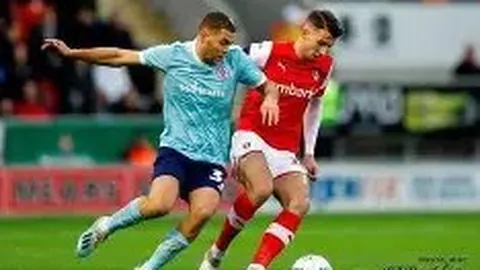 罗伯逊力挽狂澜，三分球定乾坤！布拉德利：天才降临，篮球界璀璨之星！