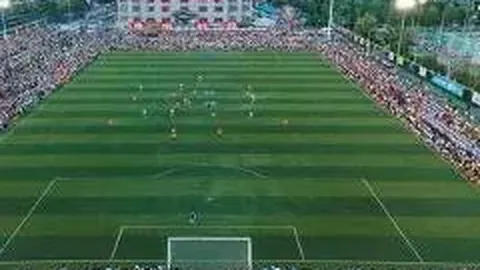 “切尔西纽卡对决在即：帕尔默、加纳乔领衔首发，凯塞多、内托蓄势待发！”